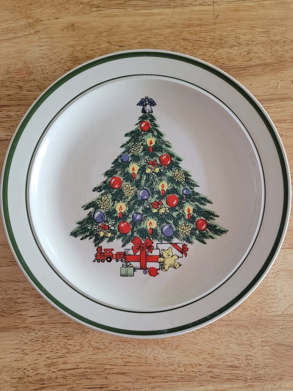 Holiday Christmas Tree Ceramic Dinner Plate - Green Trim 10inch
